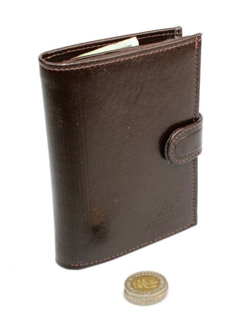 Portfel Męski Skórzany ANDRUS (PL) Skóra Licowa Duży Pionowy Z Zapięciem Dwa Skrzydełka Duża Kieszeń Na Bilon 13 x 10 x 3 [cm]
