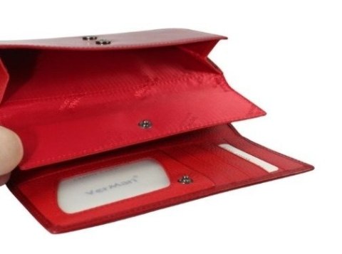 Portfel Damski Skórzany VERMARI Na Klamrę Z Dodatkową Kieszonką Na Nap Wewnątrz Skóra Naturalna 64003 16,5 x 9,5 x 3 [cm]