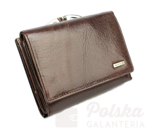 Portfel Damski Skórzany NICOLE 12 cm Klamra Skóra Naturalna Z Klapką NI47009 Portfel Damski Skórzany NICOLE 12 cm Klamra Skóra Naturalna Z Klapką NI47009
