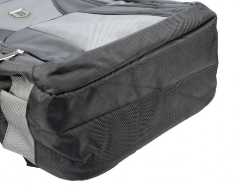 Solidny Plecak Bag Street ''DE LUXE'' Duży Z Funkcją Noszenia Laptopa BS4064 15'' Solidny Plecak Bag Street ''DE LUXE'' Duży Z Funkcją Noszenia Laptopa BS4064 15''