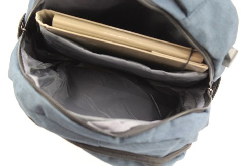 Solidny Plecak Bag Street ''DE LUXE'' Duży Z Funkcją Noszenia Laptopa BS4089 15'' Solidny Plecak Bag Street ''DE LUXE'' Duży Z Funkcją Noszenia Laptopa BS4089 15''