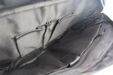 Elegancka Torba Skórzana Na Netbooka Dokumenty Do Pracy Solidna Rovicky Średnia LAP - 15605 NDM CZARNY Elegancka Torba Skórzana Na Netbooka Dokumenty Do Pracy Solidna Rovicky Średnia LAP - 15605 NDM CZARNY